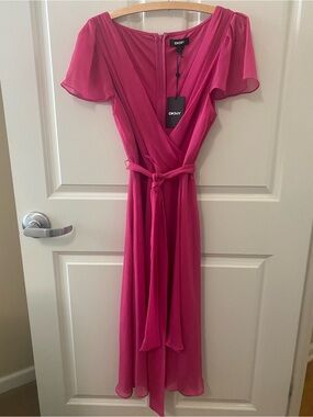 DKNY NWT 12 Bright Fuchsia Wrap Midi Dress